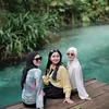 Liburan Dinda Hauw Kali Biru Raja Ampat