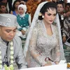 pernikahan selebriti indonesia 2011