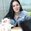 Film Refrain, Chelsea Elizabeth, Sheila Tohir, Chelsea Elizabeth, inesz tahir