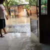 rumah roy marten, rumah roy marten kebanjiran