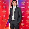 Selebriti pria rambut gondrong