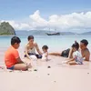 Keluarga harmonis Eva Anindita