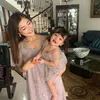 Keluarga harmonis Eva Anindita