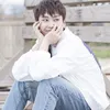 idol K-Pop ganteng cantik di dunia nyata