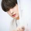 idol K-Pop ganteng cantik di dunia nyata