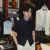 Lee Jin Wook Pakai Kemeja