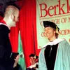 wisuda artis