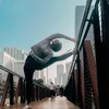 Pose Yoga Wanda Hamidah