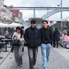 Darius Sinathrya berlibur singkat untuk menikmati keindahan Portugal