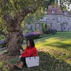 Liburan Regina Ivanova ke Amerika Serikat