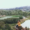 Liburan Prilly Latuconsina
