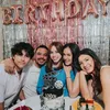 London Abigail ulang tahun ke-16