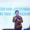 Emil Dardak Kisah Profil Prestasi Arumi Bachsin