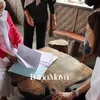 Luna Maya pakai baju putih