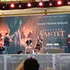 Luna Maya beri keterangan di depan awak media