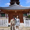 Itab dan April di pagoda