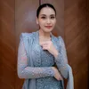 Ayu Ting Ting Pakai Kebaya
