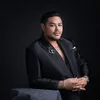 Potret Ivan Gunawan yang makin langsing dan macho.