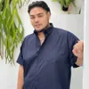 Potret Ivan Gunawan yang makin langsing dan macho.