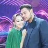 kemesraan Ayu Ting Ting dan Ivan Gunawan