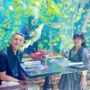 liburan Andhika Pratama dan Ussy Sulistiawaty