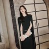 Pada Februari lalu, Song Hye Kyo juga dikabarkan menjadi brand ambassador merk ternama Fendi. Ia merupakan aktris Korea pertama yang terpilih sebagai ambassador brand tersebut. 