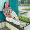 Gaya Ussy Sulistiawaty Saat Arisan