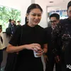 Marissa Anita tampil simpel