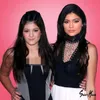Meme Keluarga Kardashian