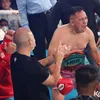 Vicky Prasetyo tinju lawan Aldi Taher