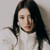 Visual Para Member Girlgroup MEOVV