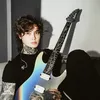 Potret Gitaris Ganteng Band Polyphia