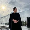 Yeri Red Velvet Dengan Balutan Gaun Hitam