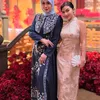 Ariel Tatum &amp; Marini Zumarnis di lamaran china
