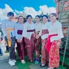 Uut Permatasari tampil anggun dengan kebaya Bali