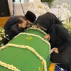 Eril meninggal dunia