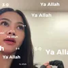 Momen Kocak Yura Yunita temani suami nonton bola