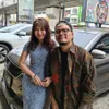 Potret mesra Coki Pardede dengan seorang wanita.