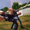 Momen Memalukan Cara Delevingne