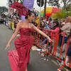 Patricia Gouw Ingatkan pengunjung Jember Carnaval tidak buang sampah sembarangan