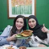 Persahabatan Maia Estianty dan Tata Janeeta
