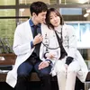Momen Reuni Yoo Yeon Seok dan Seo Hyun Jin