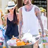 David - Victoria Beckham Belanja Halloween