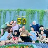 Mona Ratuliu Bersama 5 Anaknya