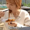 idol makan jajangmyeon