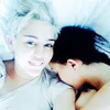 Miley Cyrus - Noah Cyrus