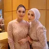 Nabila Syakieb dan Margin foto bareng