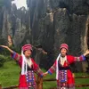 Natasha Wilona Berpose di Depan Formasi Batu