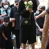 Pemakaman nenek Mikha Tambayong