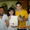 Nana Mirdad dan Andrew White